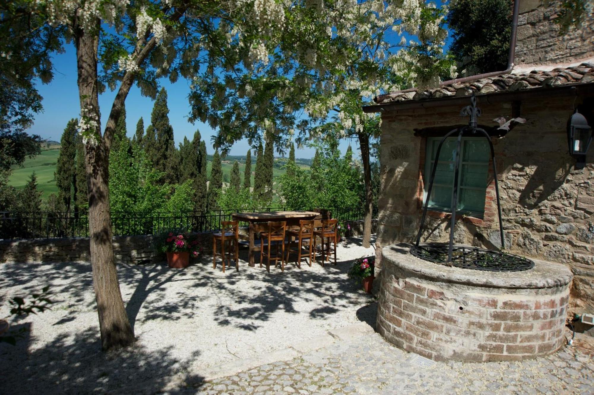 Hotel Borgo Laticastelli à Rapolano Terme Extérieur photo